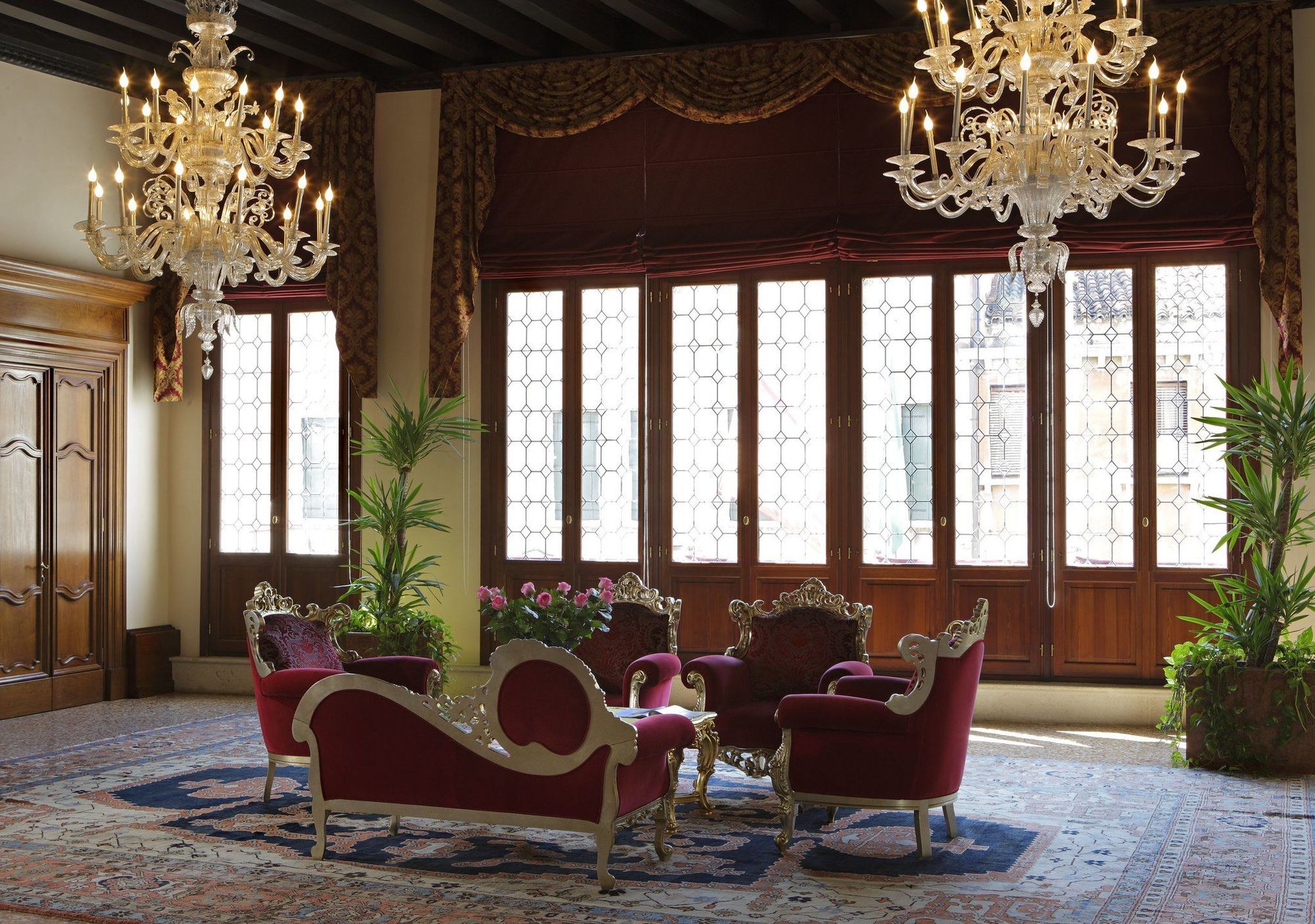 Hotel Liassidi Palace Венеция Интерьер фото
